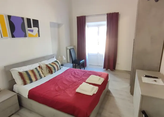 Giubbonari Street 3*