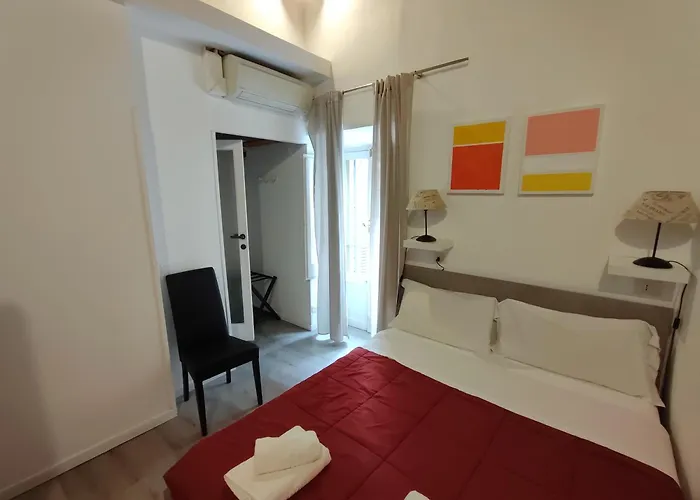 Giubbonari Street 3*