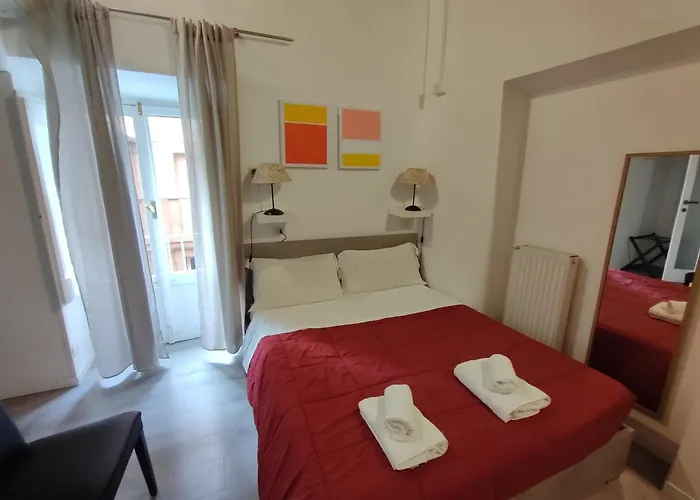 Giubbonari Street Roma